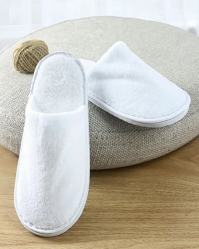 Hotel slippers
